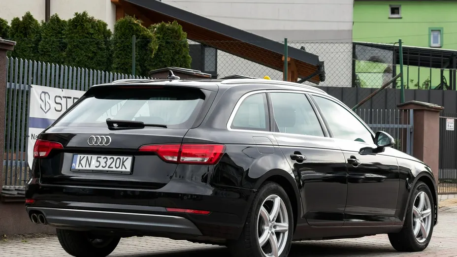 AUDI A4 Avant -