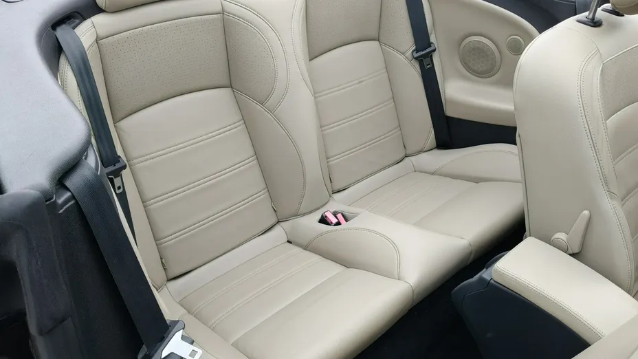 RENAULT Megane -