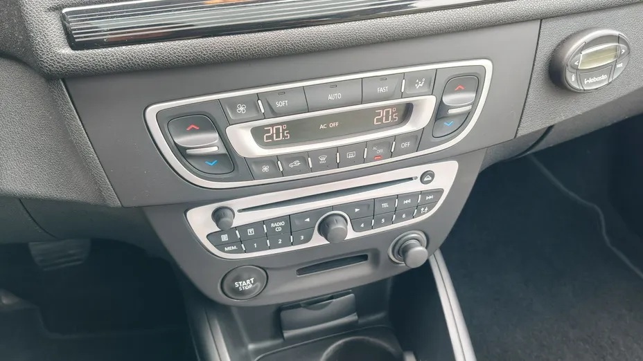 RENAULT Megane -
