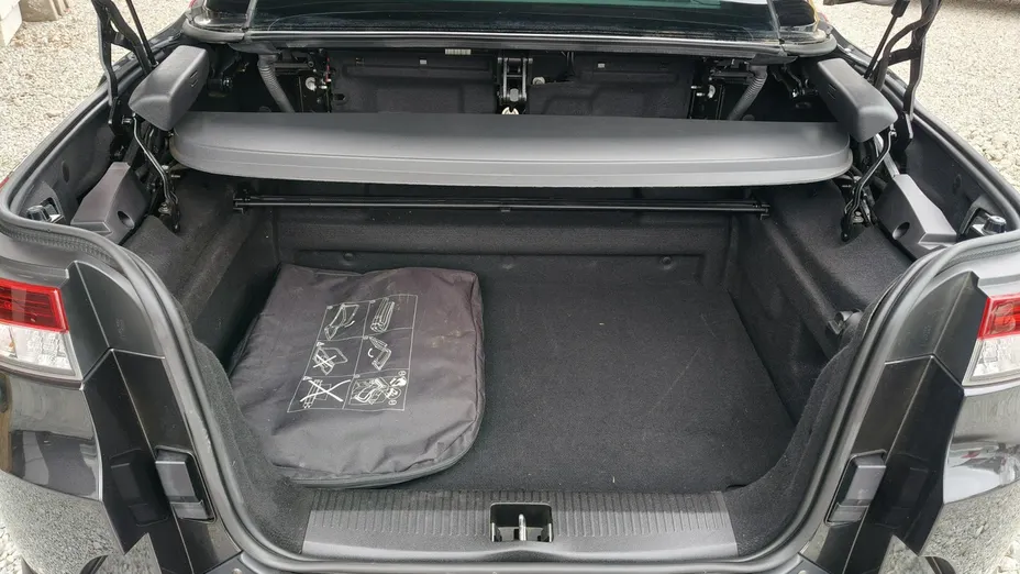 RENAULT Megane -