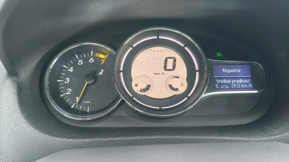 RENAULT Megane -