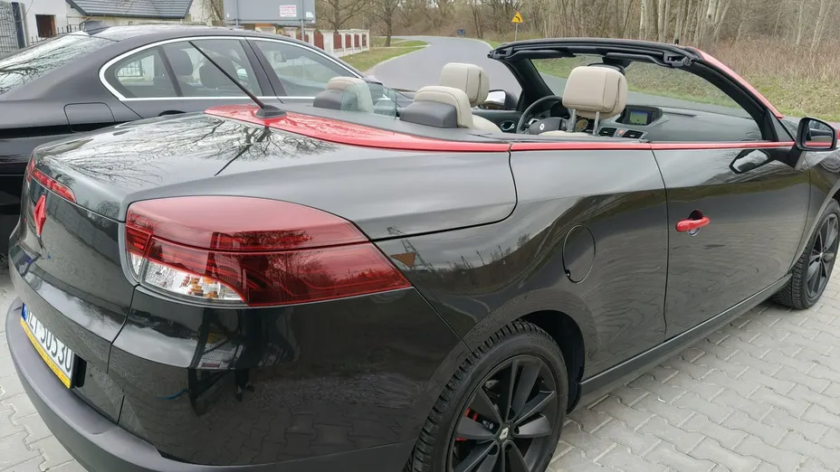 RENAULT Megane -