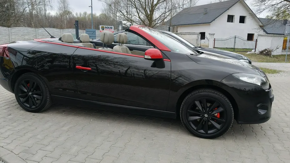 RENAULT Megane -