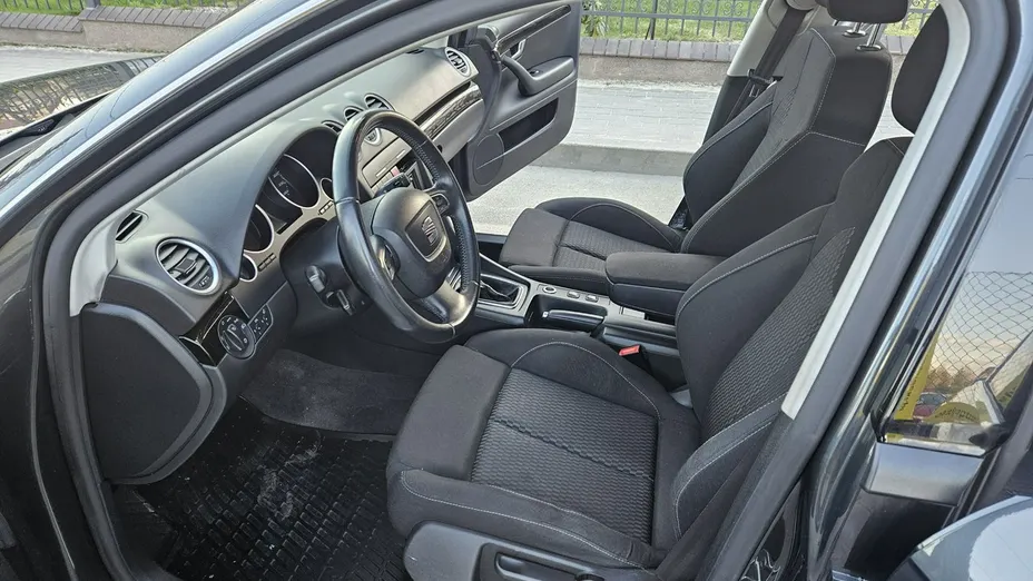 SEAT Exeo -