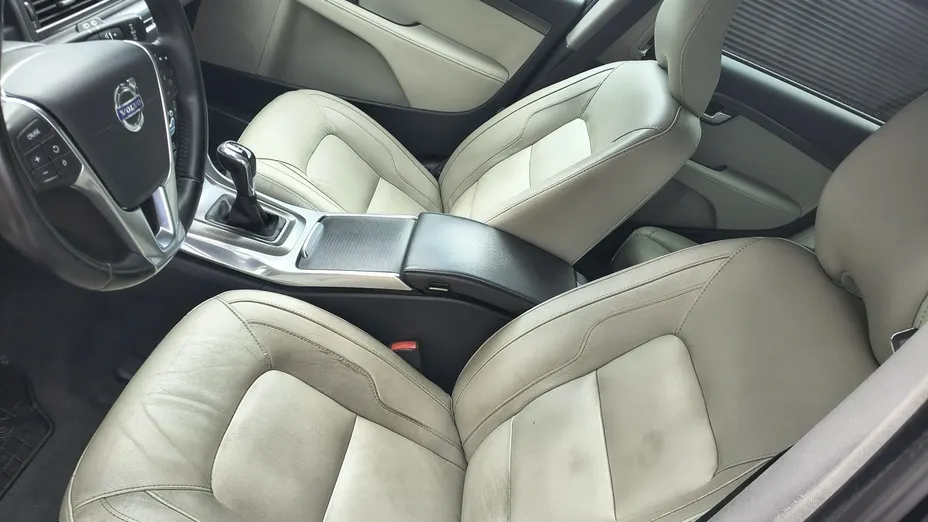 VOLVO V70 -