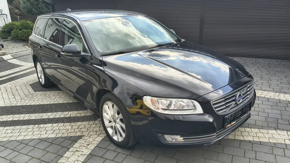 VOLVO V70 -