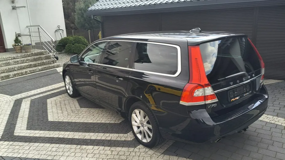 VOLVO V70 -