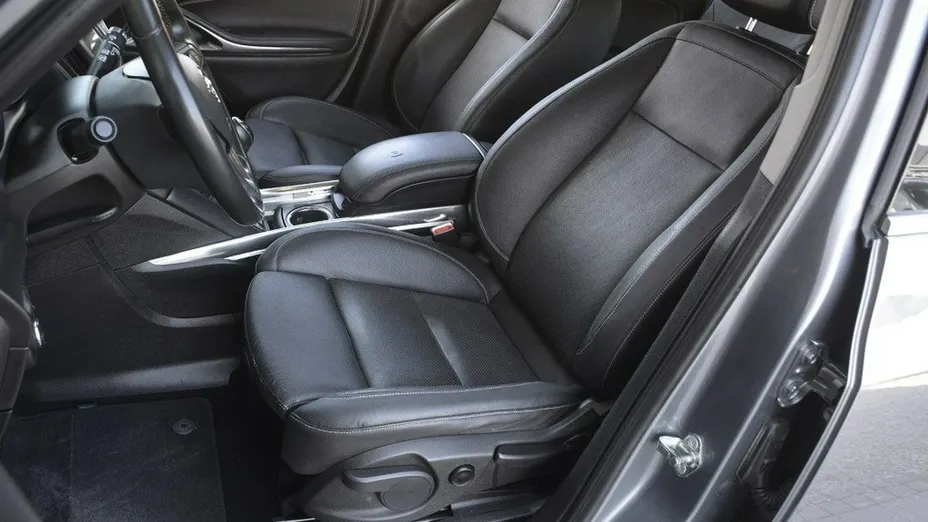 OPEL Zafira -