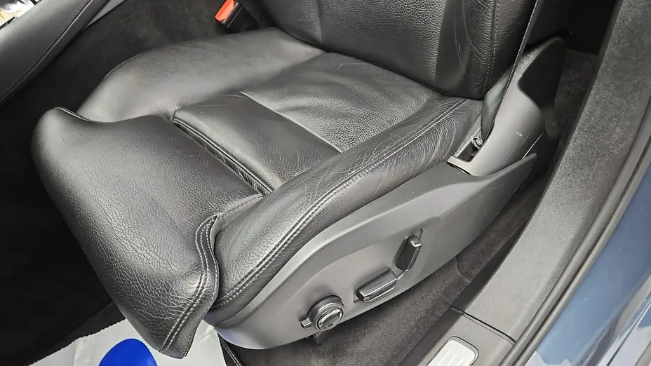 VOLVO XC90 -