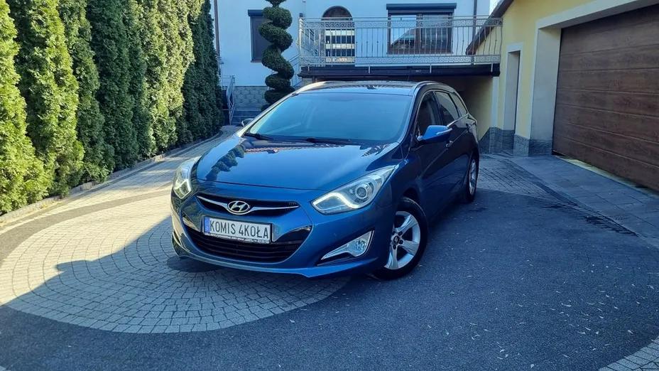 HYUNDAI i40 -