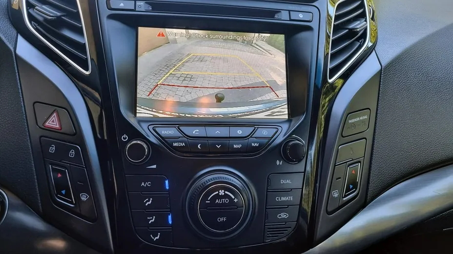 HYUNDAI i40 -