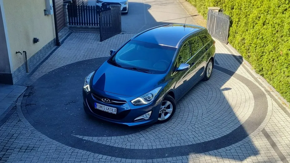 HYUNDAI i40 -
