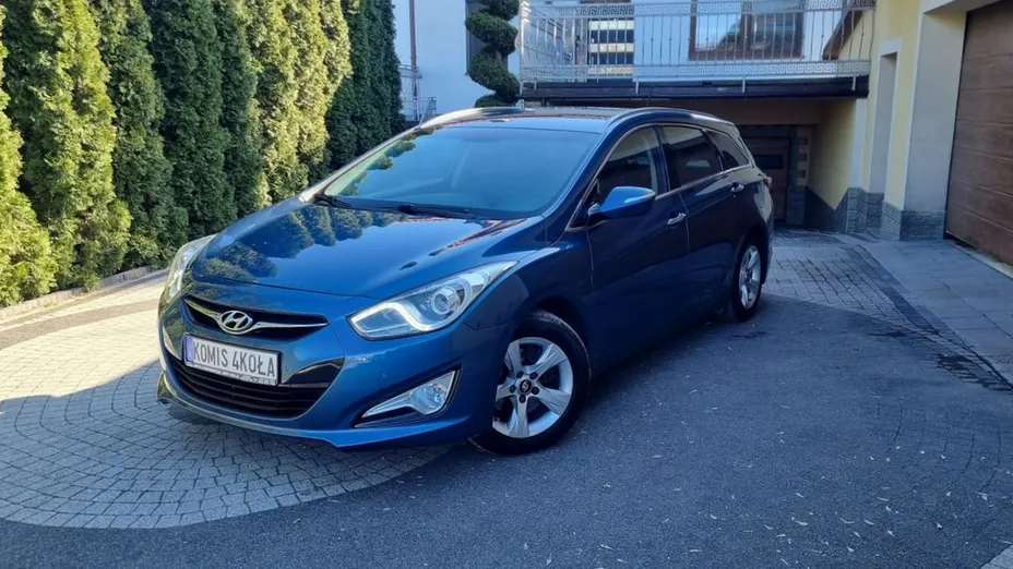 HYUNDAI i40 -