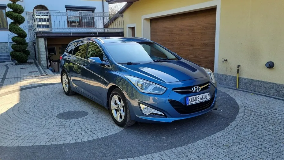 HYUNDAI i40 -