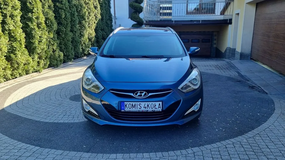 HYUNDAI i40 -