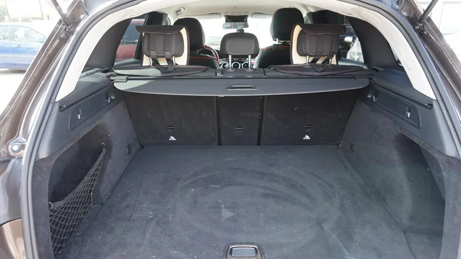 MERCEDES-BENZ GLC -