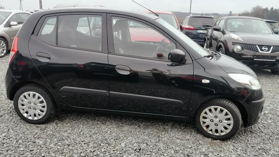 HYUNDAI i10 -