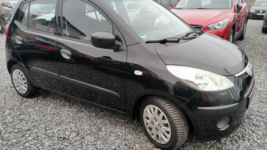 HYUNDAI i10 -