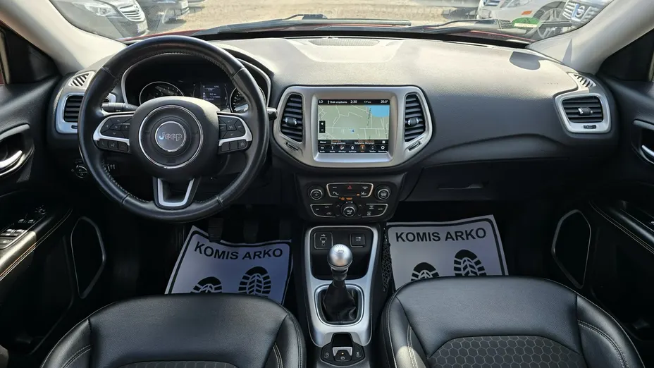 JEEP Compass -