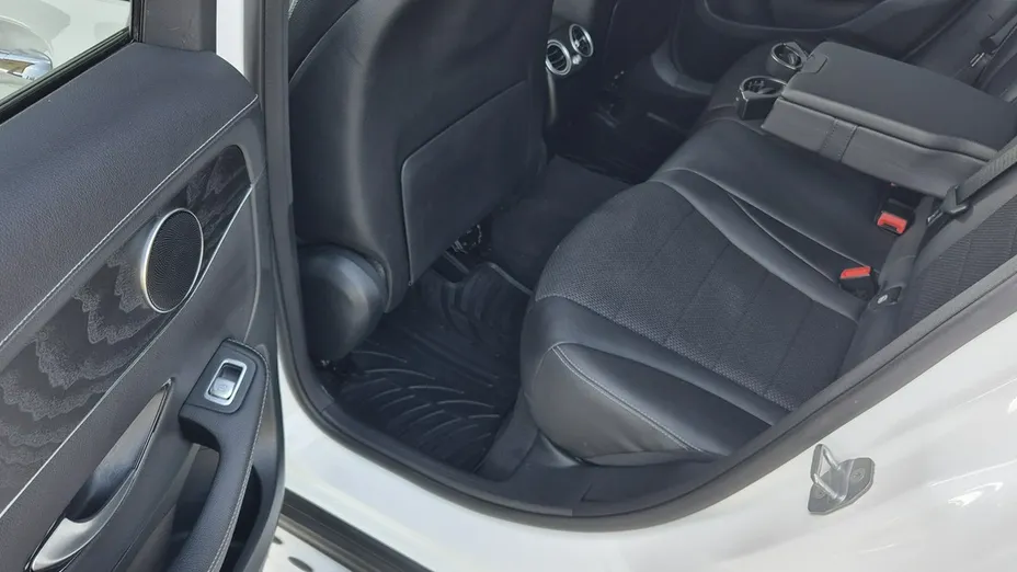 MERCEDES-BENZ GLC -