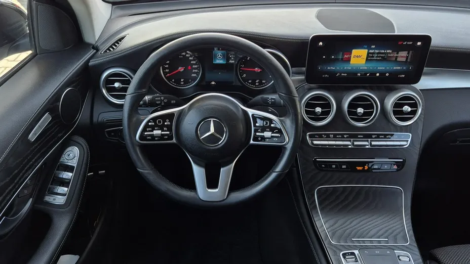 MERCEDES-BENZ GLC -