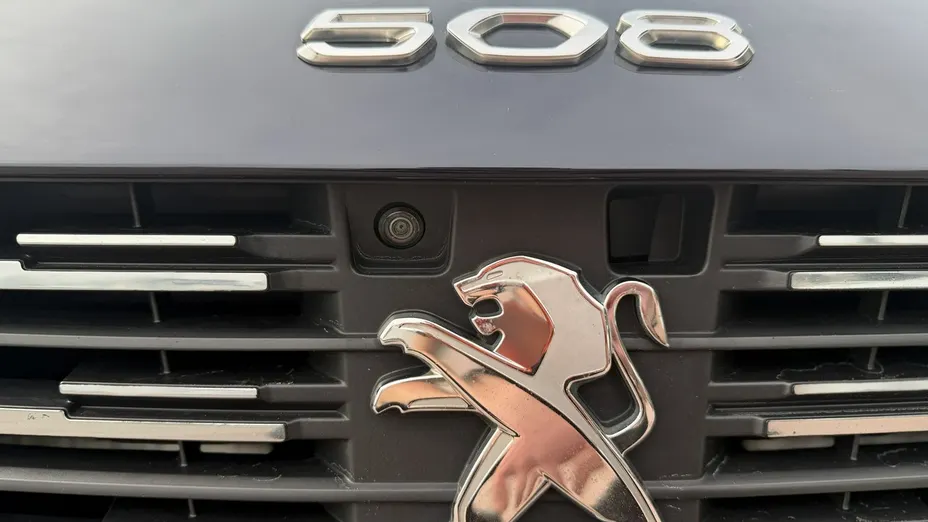 PEUGEOT 508 -