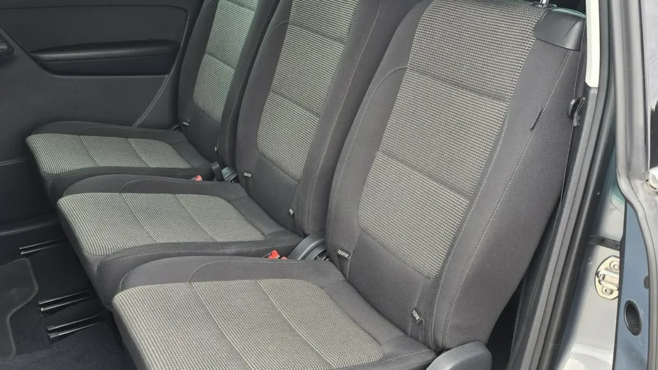 VOLKSWAGEN Sharan -