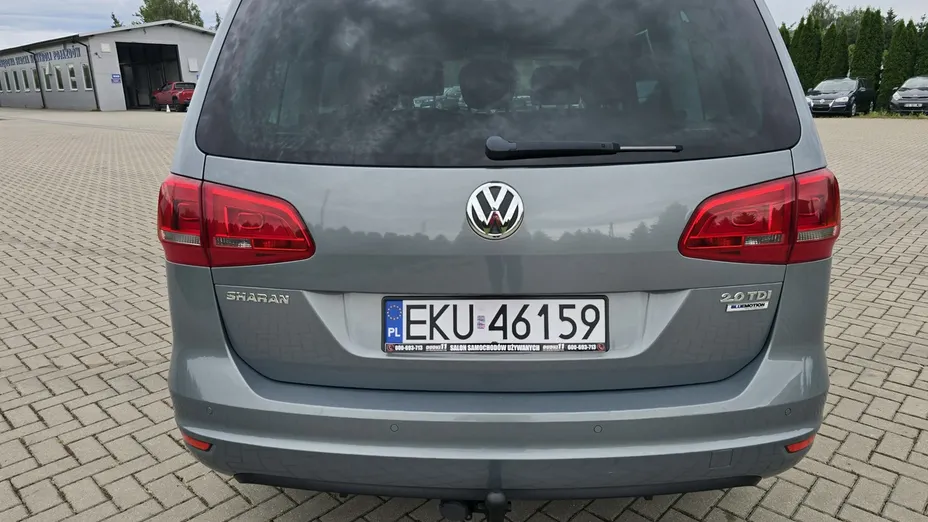 VOLKSWAGEN Sharan -
