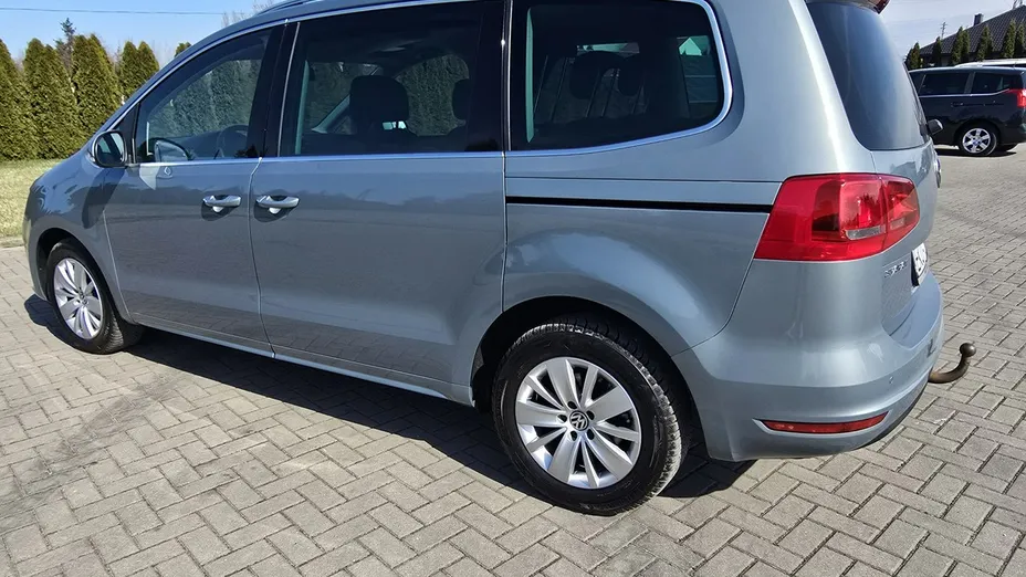 VOLKSWAGEN Sharan -