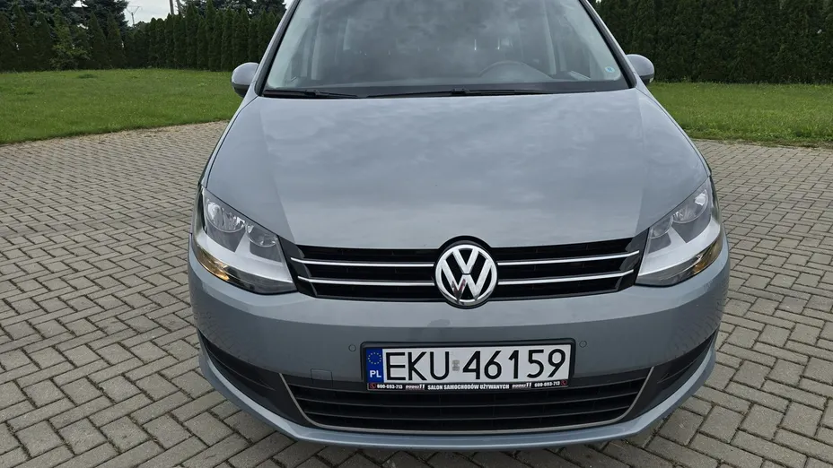 VOLKSWAGEN Sharan -