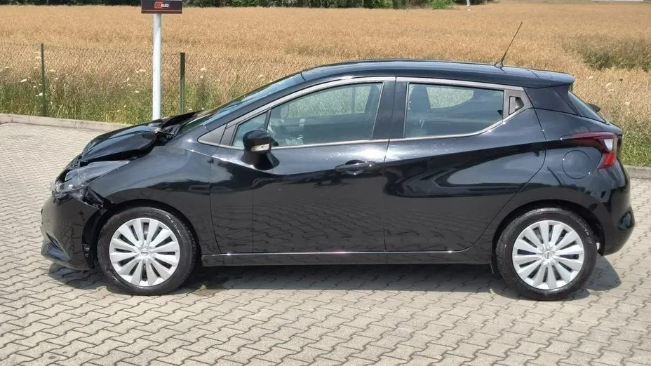 NISSAN Micra -