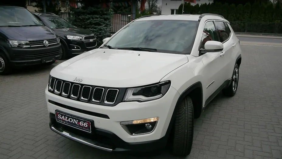 JEEP Compass -