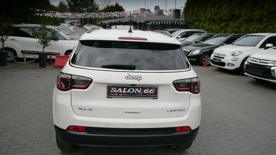 JEEP Compass -