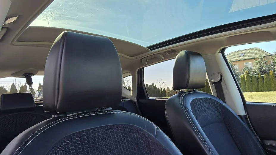 NISSAN Qashqai -