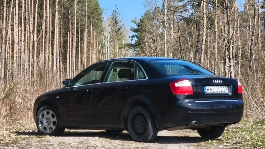 AUDI A4 -
