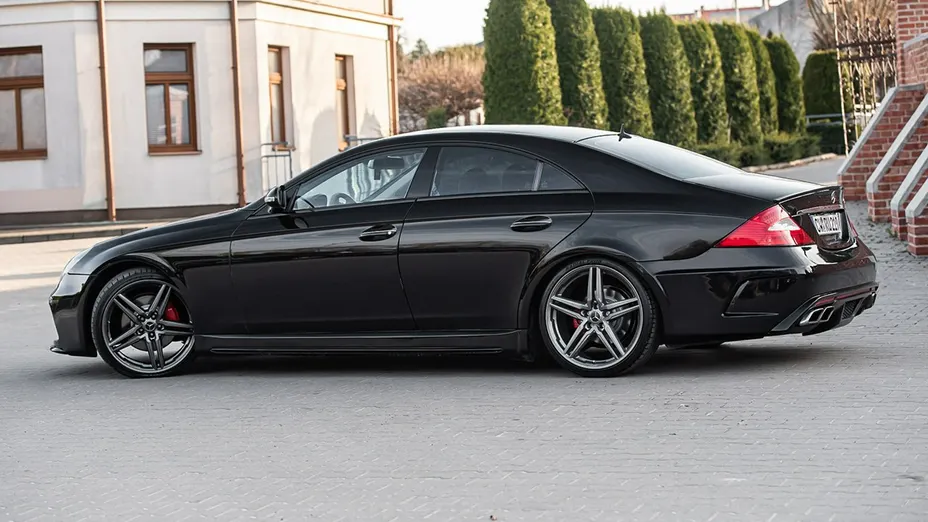 MERCEDES-BENZ CLS -