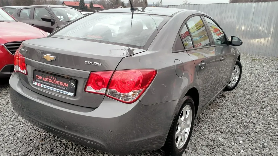 CHEVROLET Cruze -