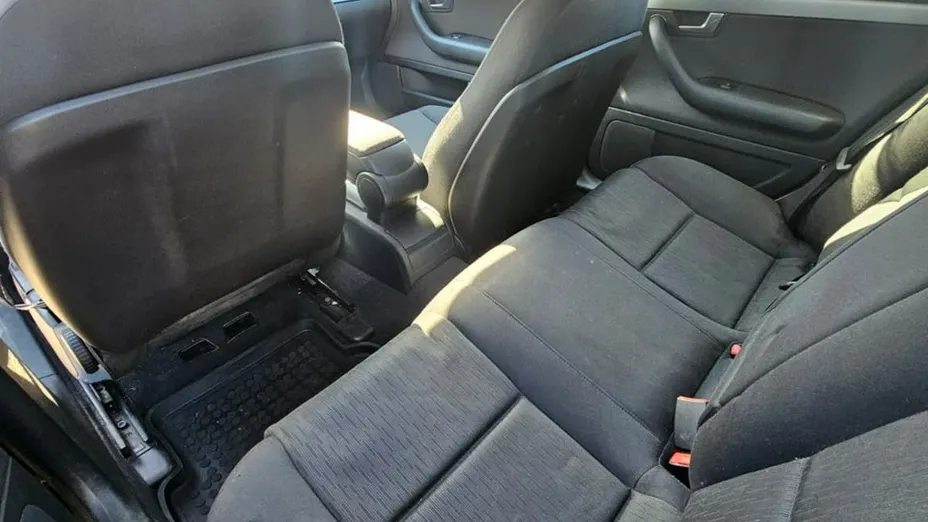 AUDI A4 -