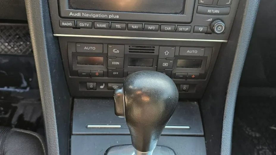 AUDI A4 -