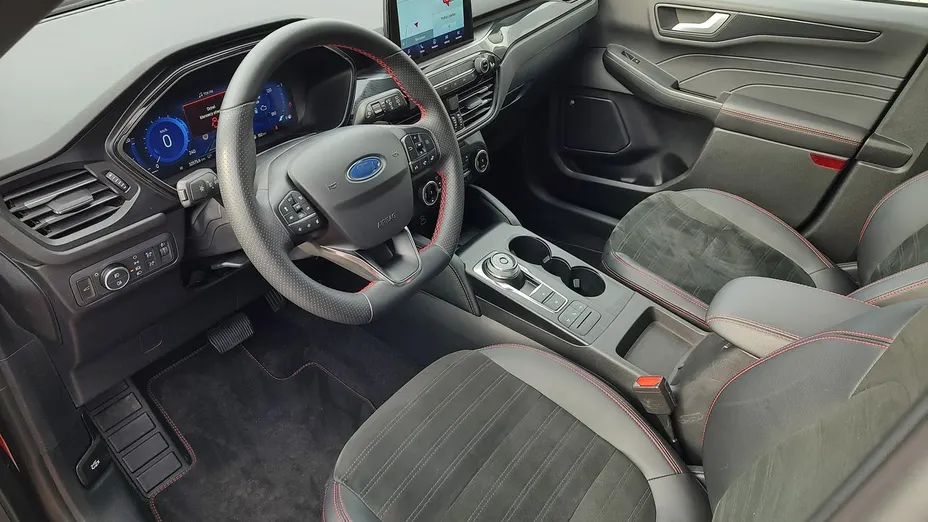 FORD Kuga -