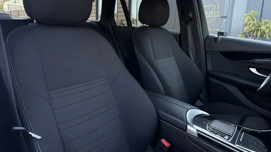 MERCEDES-BENZ GLC -