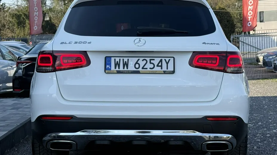 MERCEDES-BENZ GLC -