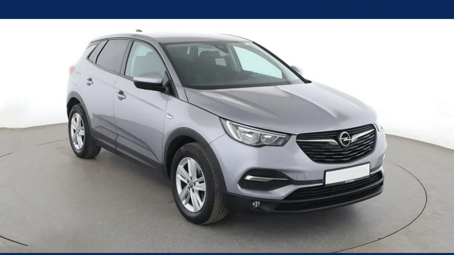 OPEL Grandland X -