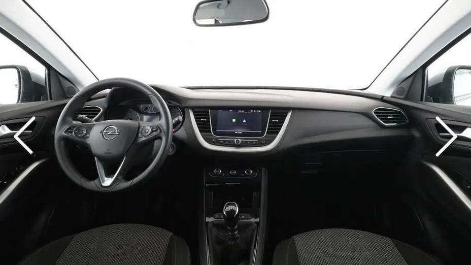 OPEL Grandland X -