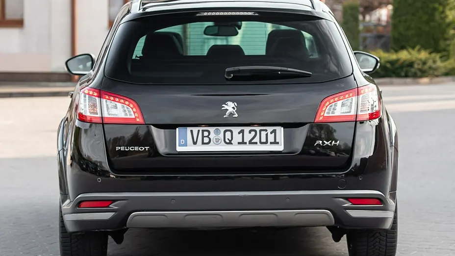 PEUGEOT 508 -