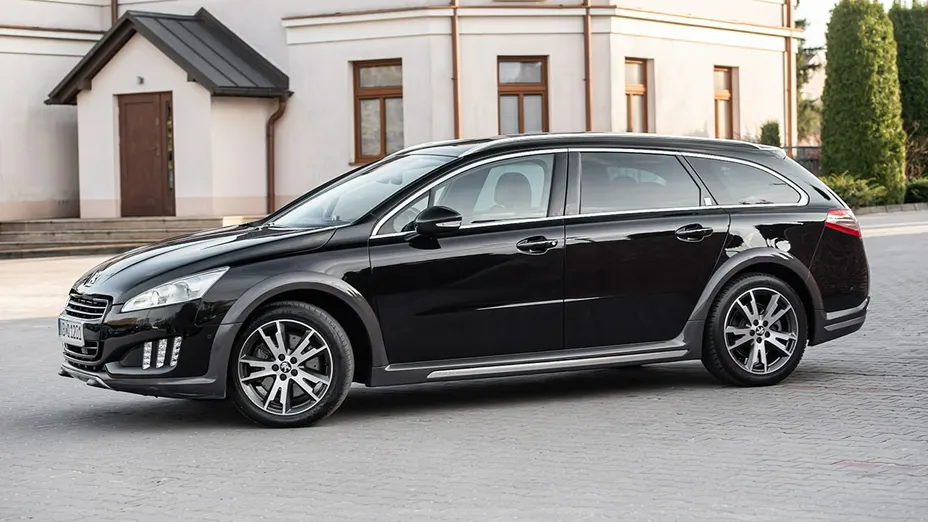 PEUGEOT 508 -