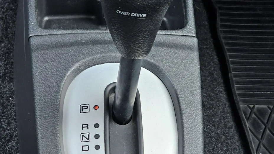 SUZUKI Ignis -