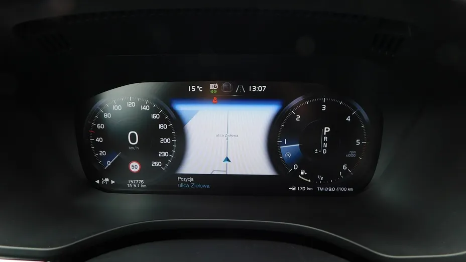 VOLVO XC60 -