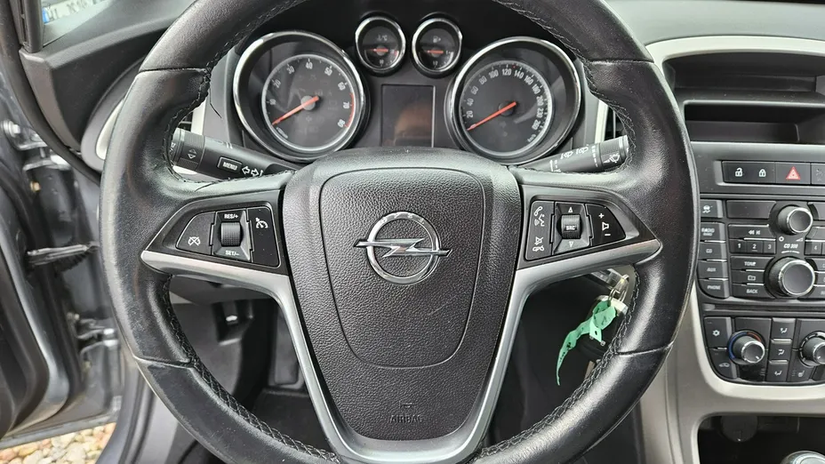 OPEL Astra -