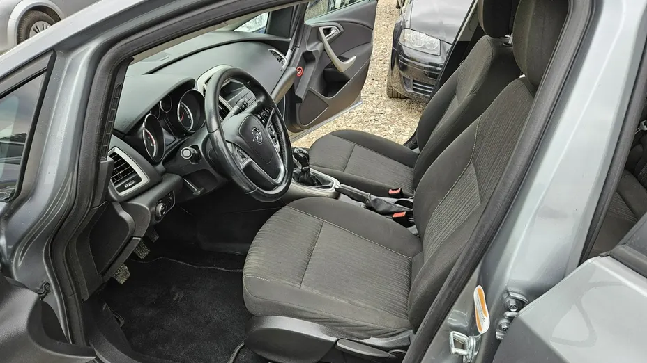 OPEL Astra -